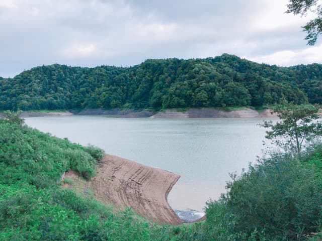 桂沢湖